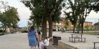После 45 лет эти 3 цвета волос творят чудеса: лицо выглядит свежее, а другие 3 подчеркивают возраст