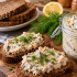 Селедочное масло превращает бутерброды в праздничную закуску