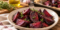 Запеченная свекла задает новый вкус привычному салату