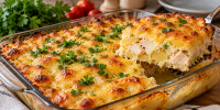 Запеканка с курицей и картофелем подойдет для праздничного стола