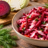 Вкусное дополнение к любому ужину: как приготовить салат из свеклы с капустой и орехами