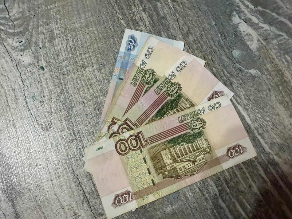 Пенсия ниже 32 577 рублей: что государство обязано вам дать — и почему об этом молчат