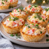 Рисовые корзиночки с крабовой начинкой: необычная закуска, которая украсит праздничный стол