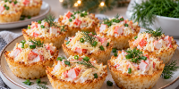 Рисовые корзиночки с крабовой начинкой: необычная закуска, которая украсит праздничный стол